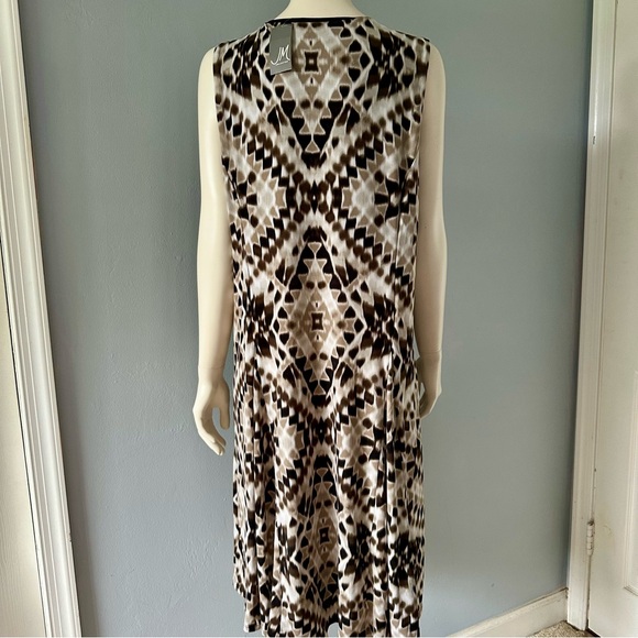 NWT JM Collection Print and embellished Dress - Picture 3 of 5